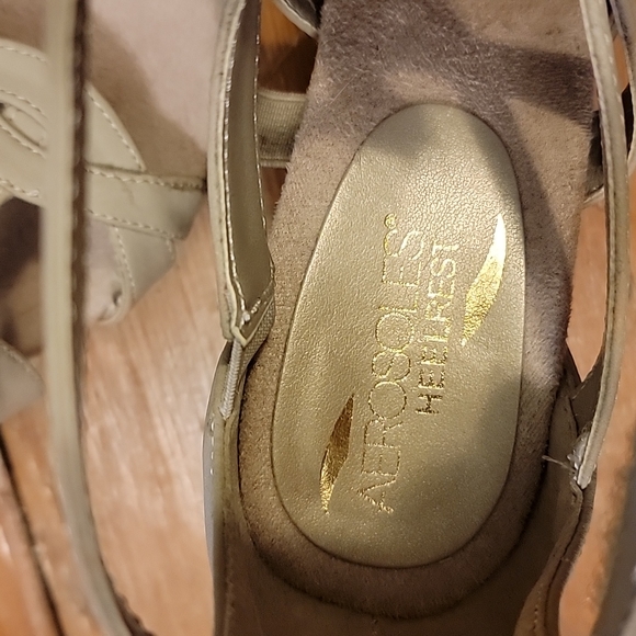 Aerosoles Heels  NWOT - Picture 3 of 7
